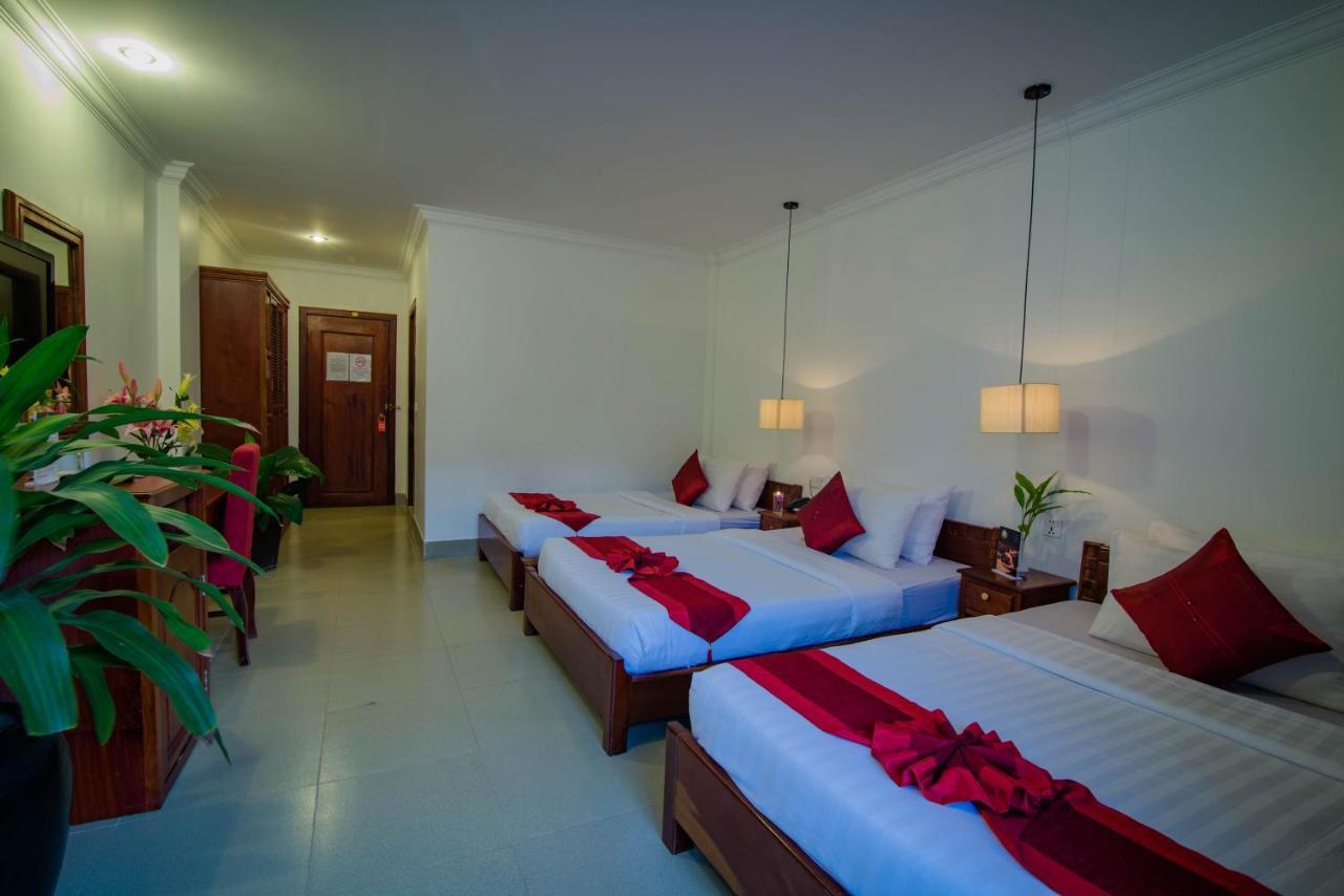 Mekong Angkor Deluxe Hotel Siem Reap Zimmer foto